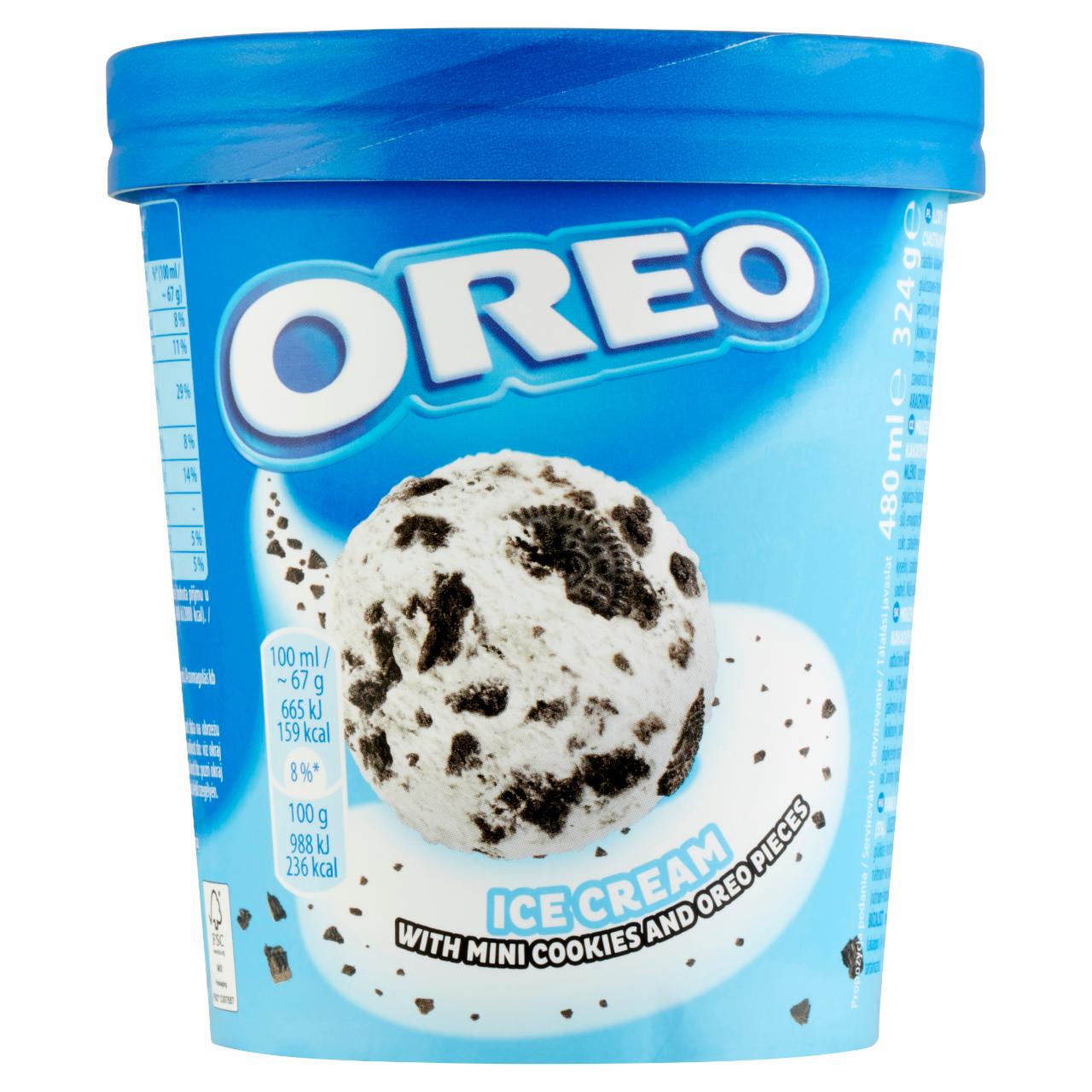 Fotografie - Ice Cream with Mini Cookies and Oreo Pieces Oreo