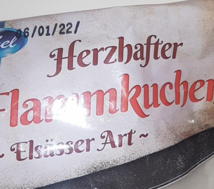 Fotografie - Herzhafter Flammkuchen Elsässer Art