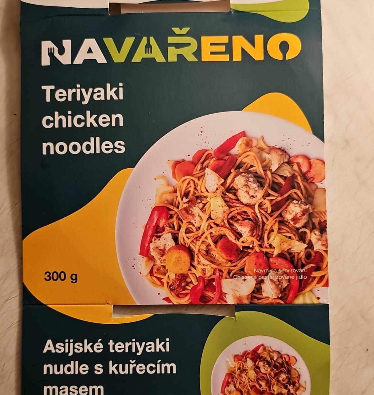 Fotografie - Teriyaki Chicken Noodles Navařeno