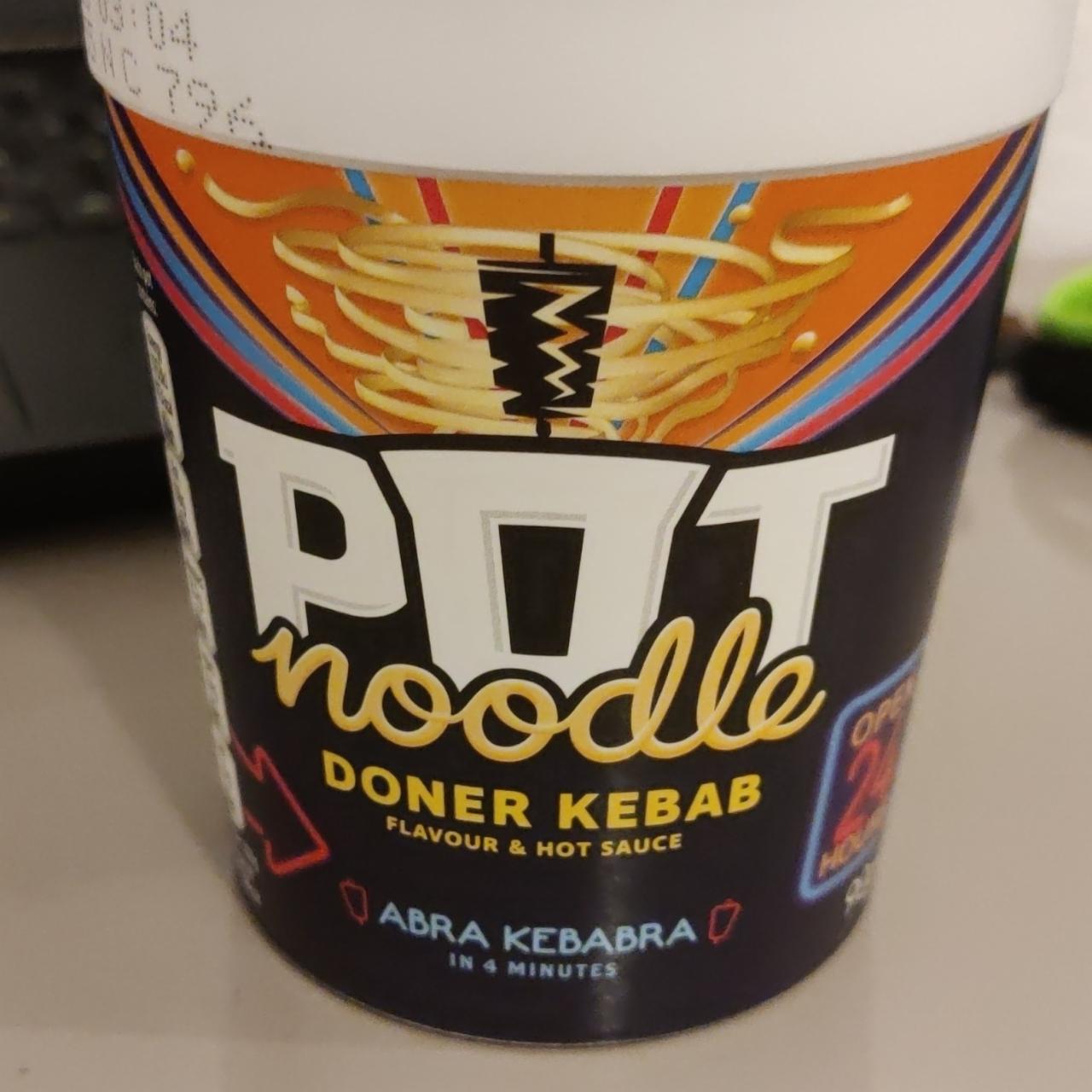 Fotografie - Doner Kebab Flavour & Hot Sauce Pot Noodle