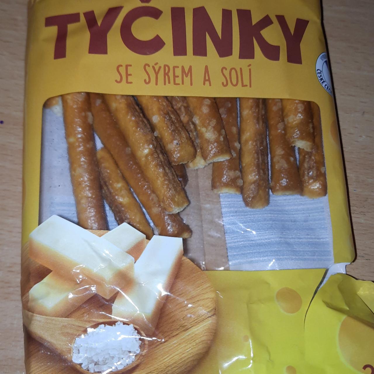 Fotografie - Tyčinky se sýrem a solí Snack Day