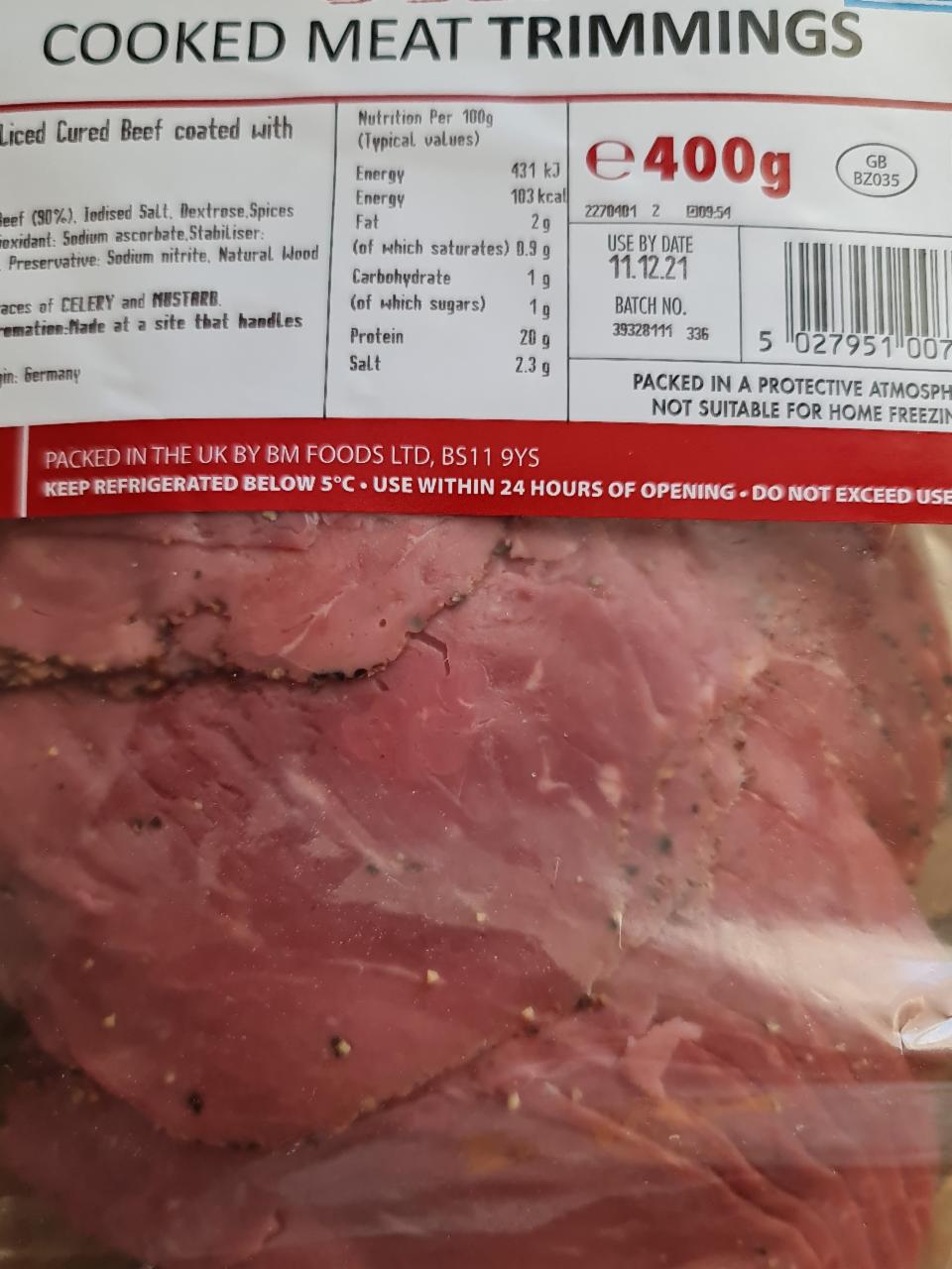 Fotografie - Beef cooked meat trimmings Aldi