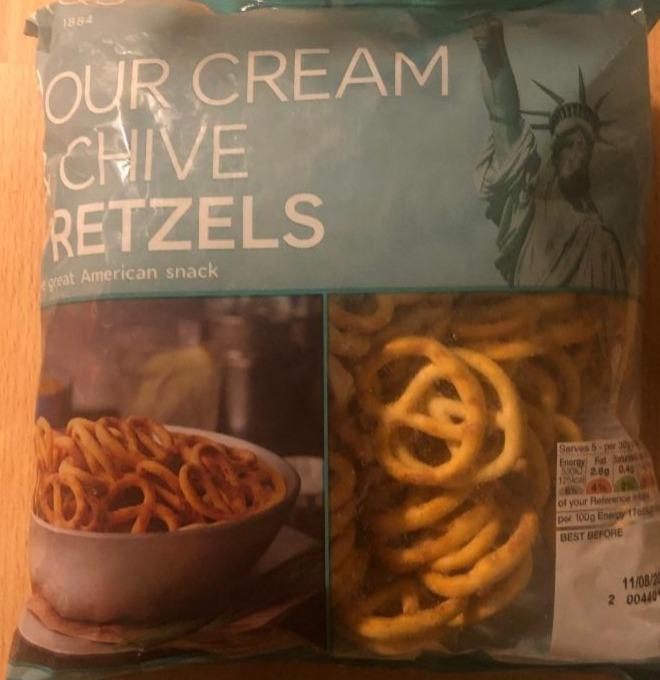 Fotografie - Sour cream and chives pretzels M&S