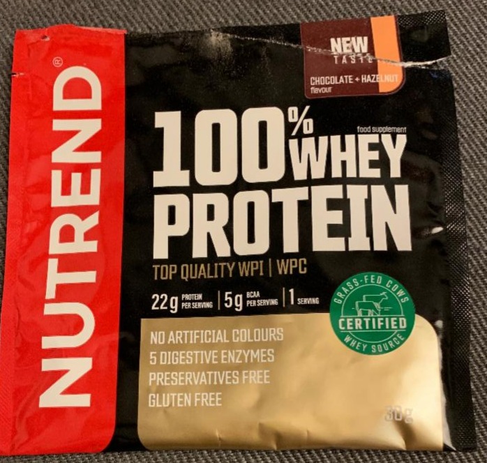 Fotografie - 100% whey protein chocolate + hazelnut (čokoláda + lískový ořech) Nutrend