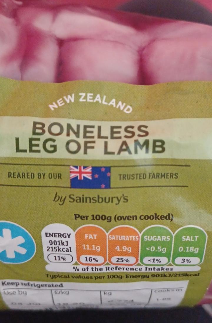 Fotografie - New Zealand Boneless leg of lamb by Sainsbury's