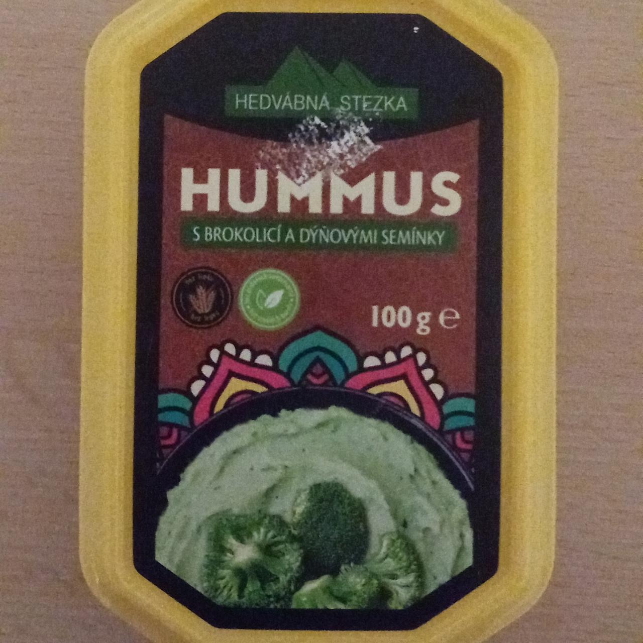 Fotografie - Hummus s brokolicí a dýňovými semínky Hedvábná stezka