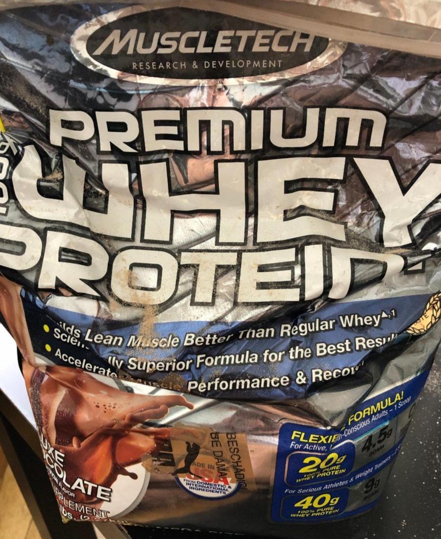 Fotografie - 100% Premium Whey Protein Deluxe Chocolate Muscletech