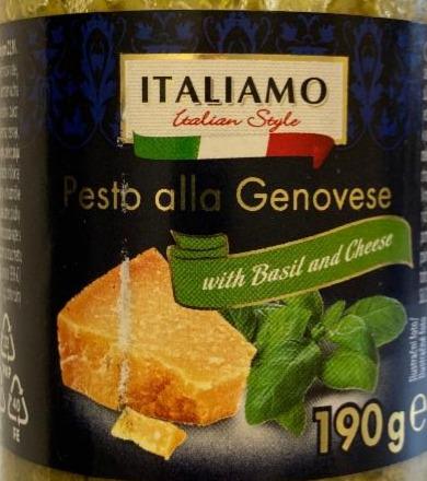 Fotografie - Pesto Alla Genovese with basil Italiamo