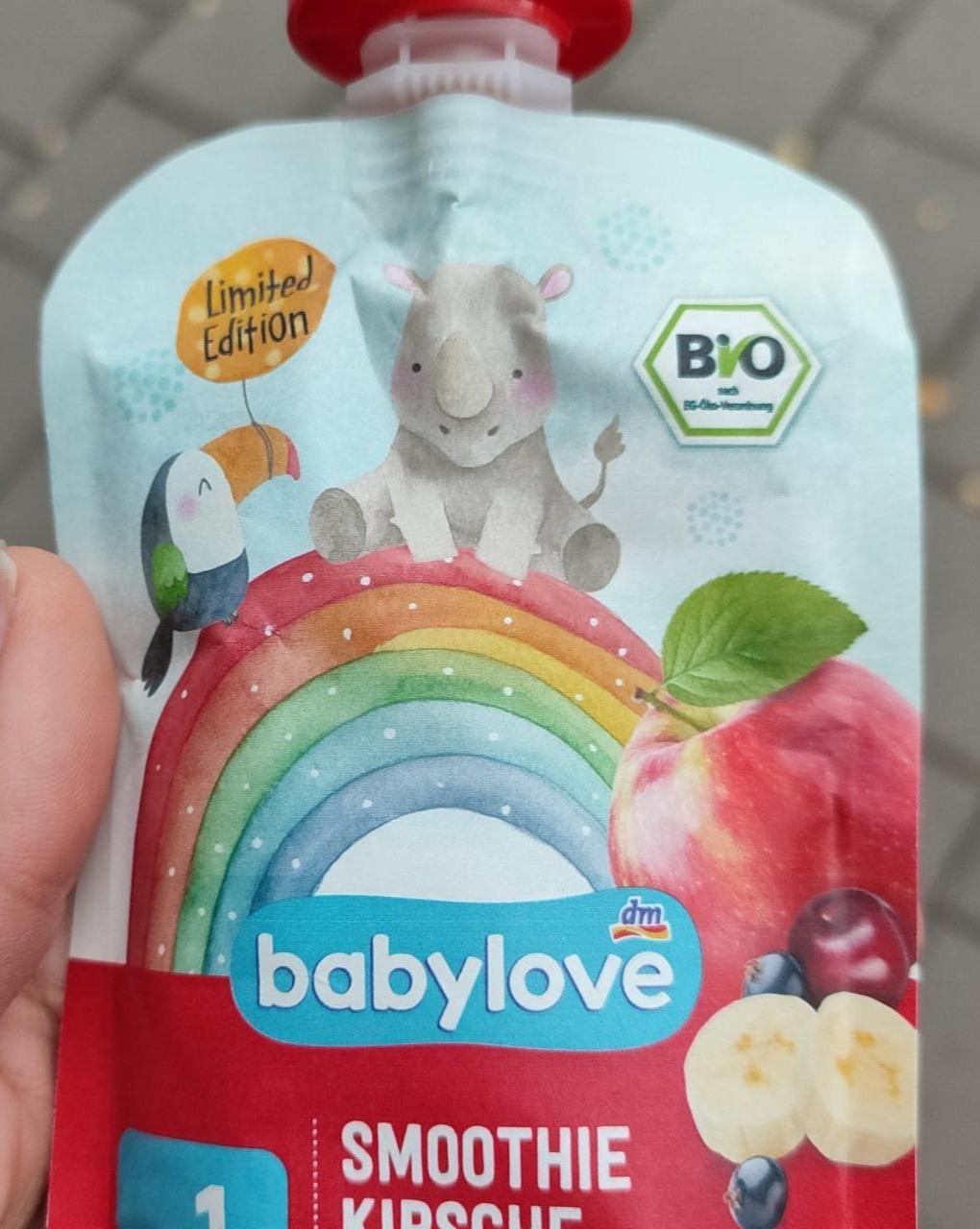 Fotografie - Bio smoothie kirsche, johannisbeere & banane in apfel Babylove