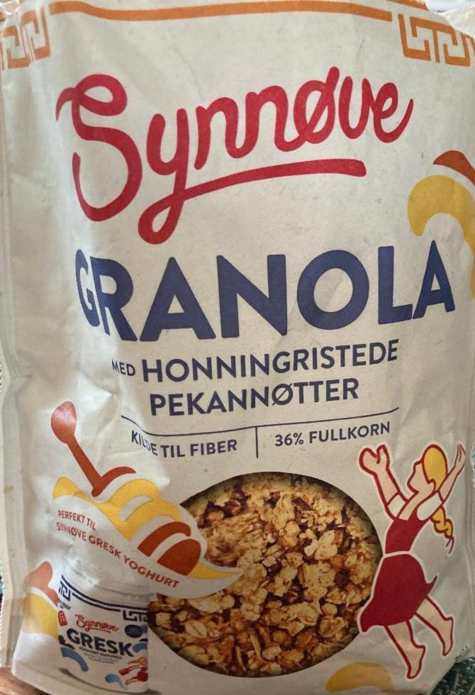 Fotografie - Granola med Honningristede Pekannøtter Synnøve