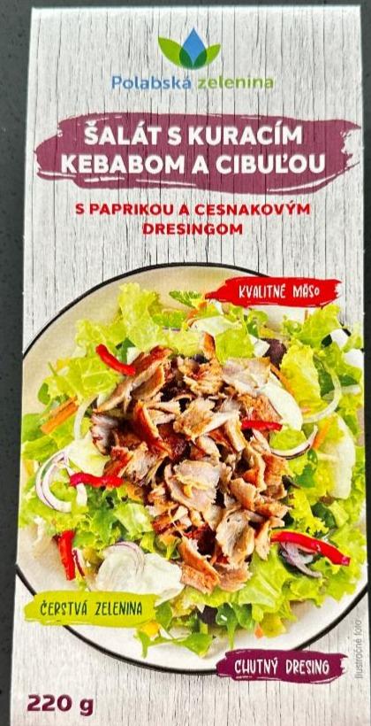 Fotografie - Šalát s kuracím kebabom a cibuľou s paprikou a cesnakovým dresingom Polabská zelenina