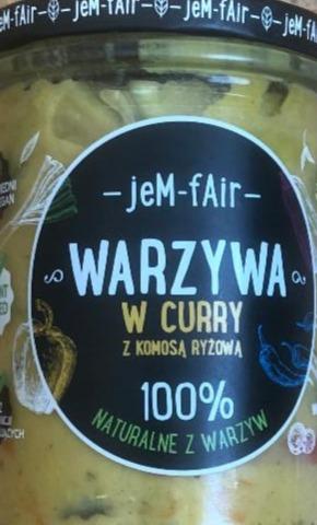 Fotografie - warzywa w curry z komosą ryżowa jem fair