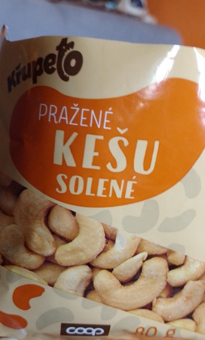 Fotografie - pražené kešu solené křupe to Coop