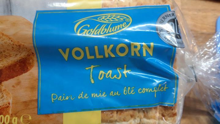 Fotografie - Vollkorn Toast Goldblume