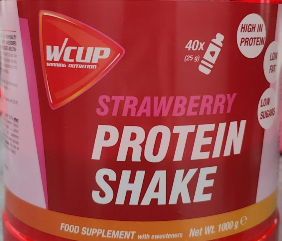 Fotografie - Strawberry protein shake Wcup