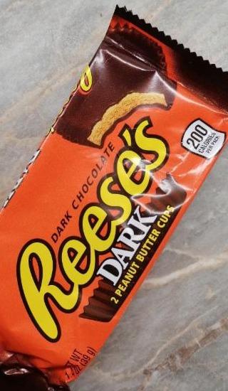 Fotografie - Reese's Dark