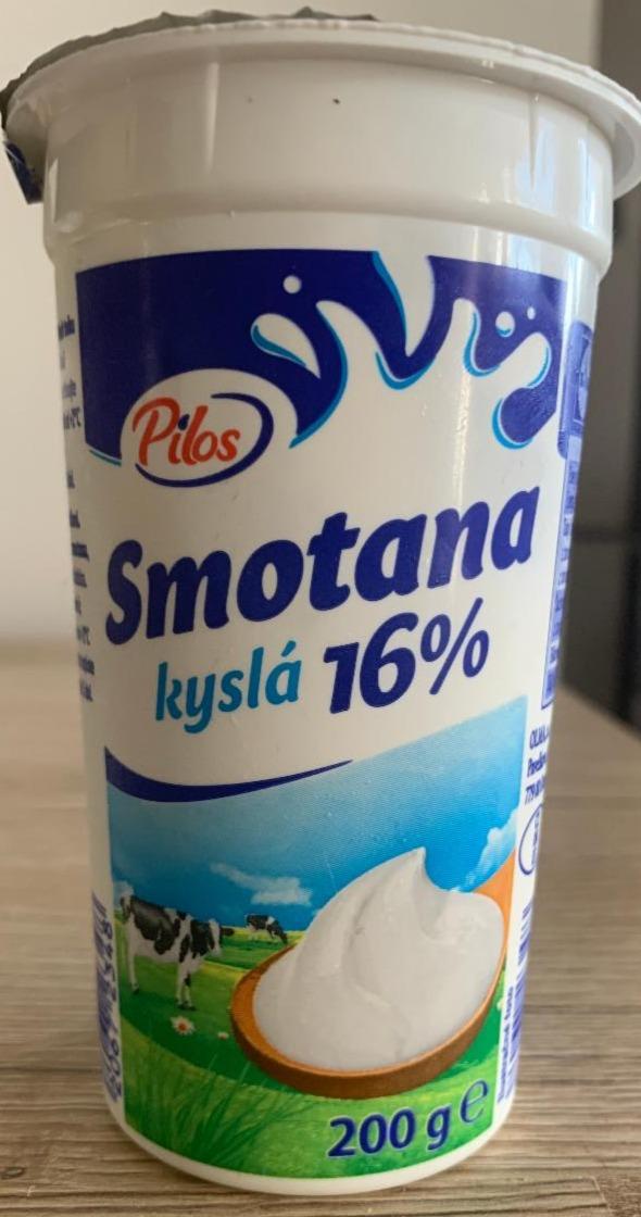 Fotografie - zakysaná smetana 16% tuku Pilos