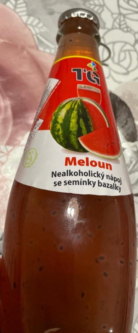 Fotografie - Meloun nealkoholický nápoj se semínky bazalky TG