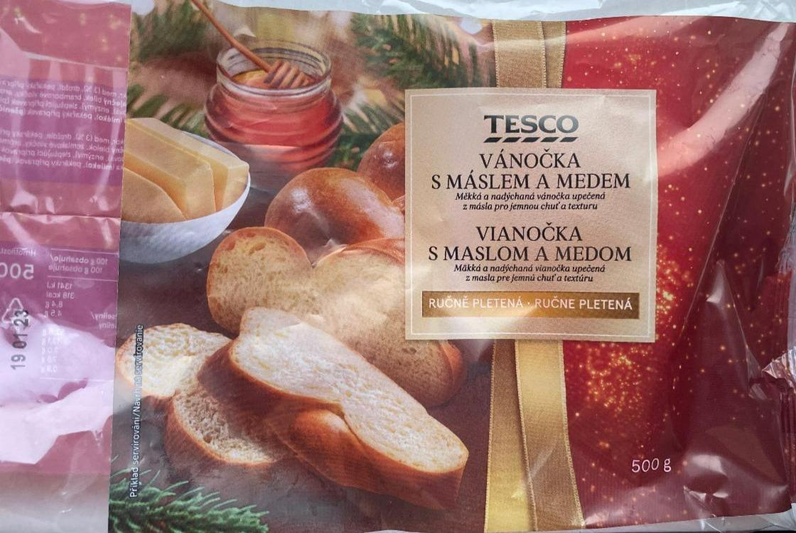 Fotografie - Vánočka s máslem a medem Tesco