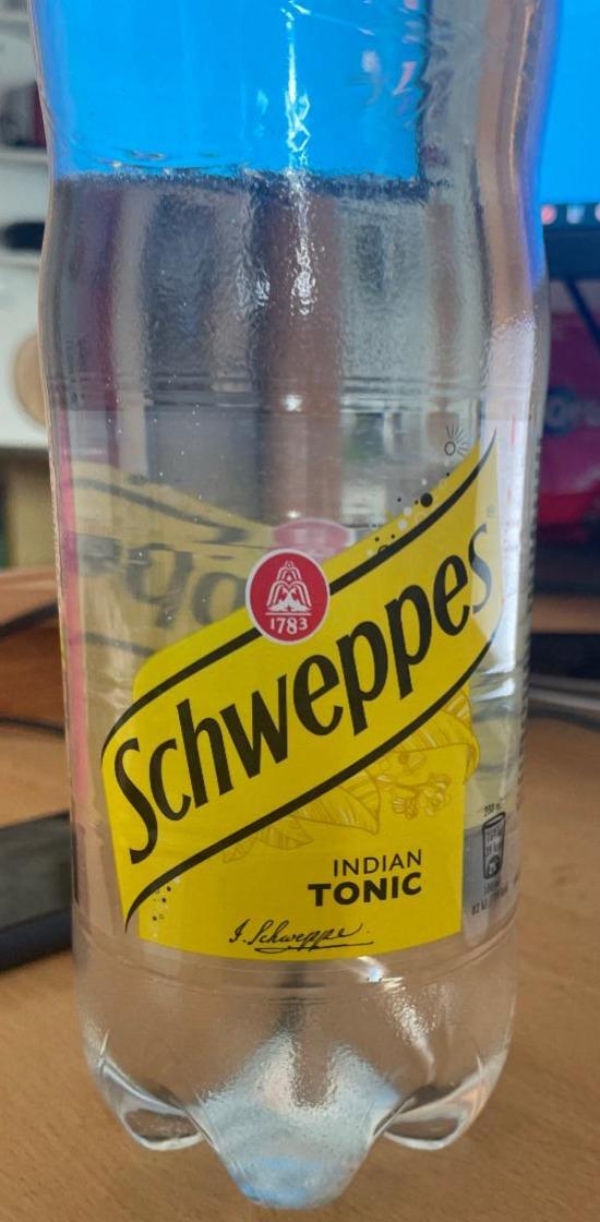 Fotografie - Indian Tonic Schweppes