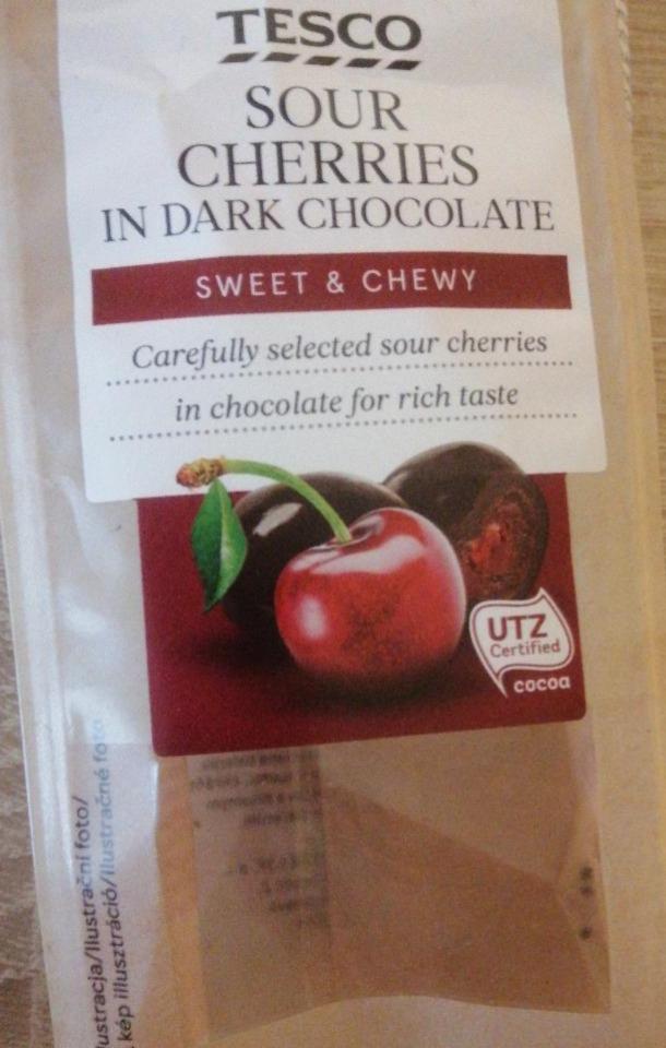 Fotografie - Sour cherries in dark chocolate Tesco