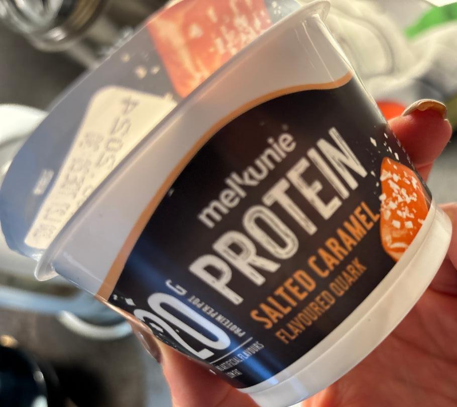 Fotografie - Protein salted caramel flavoured quark Melkunie