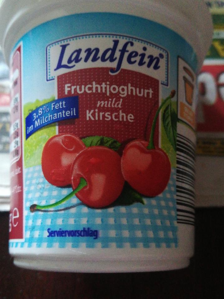 Fotografie - Landfein jogurt ovocný 3,8%