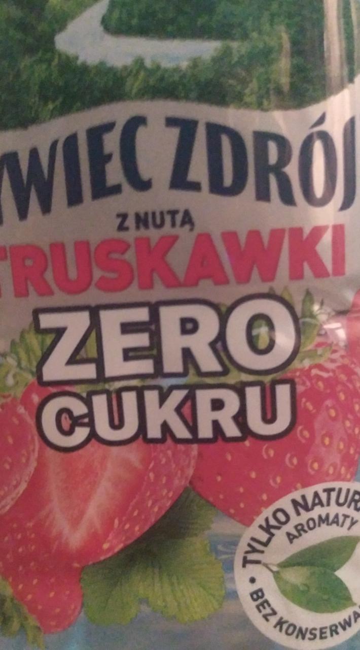 Fotografie - Zywiec zdrój z nuta truskawki zero cukru