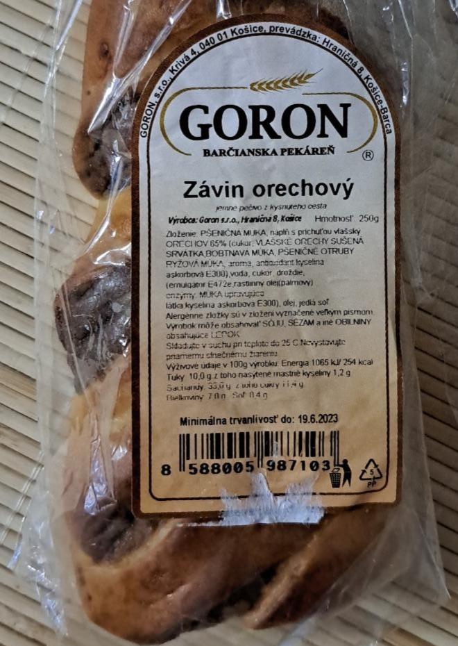 Fotografie - Závin orechový Goron