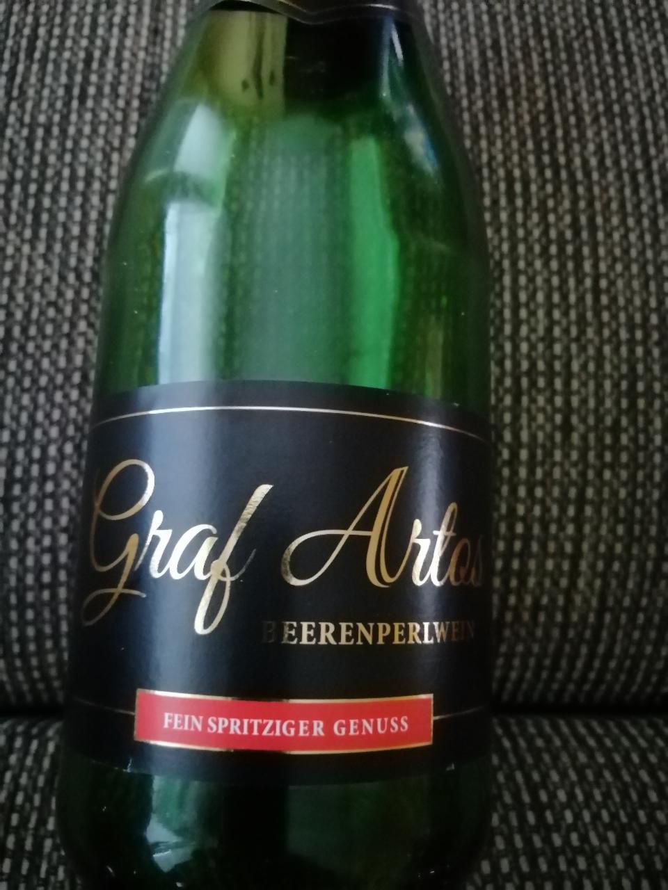 Fotografie - Beerenperlwein Halbtrocken Graf Artos