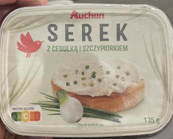 Fotografie - Serek z cebulką i szczypiorkiem Auchan