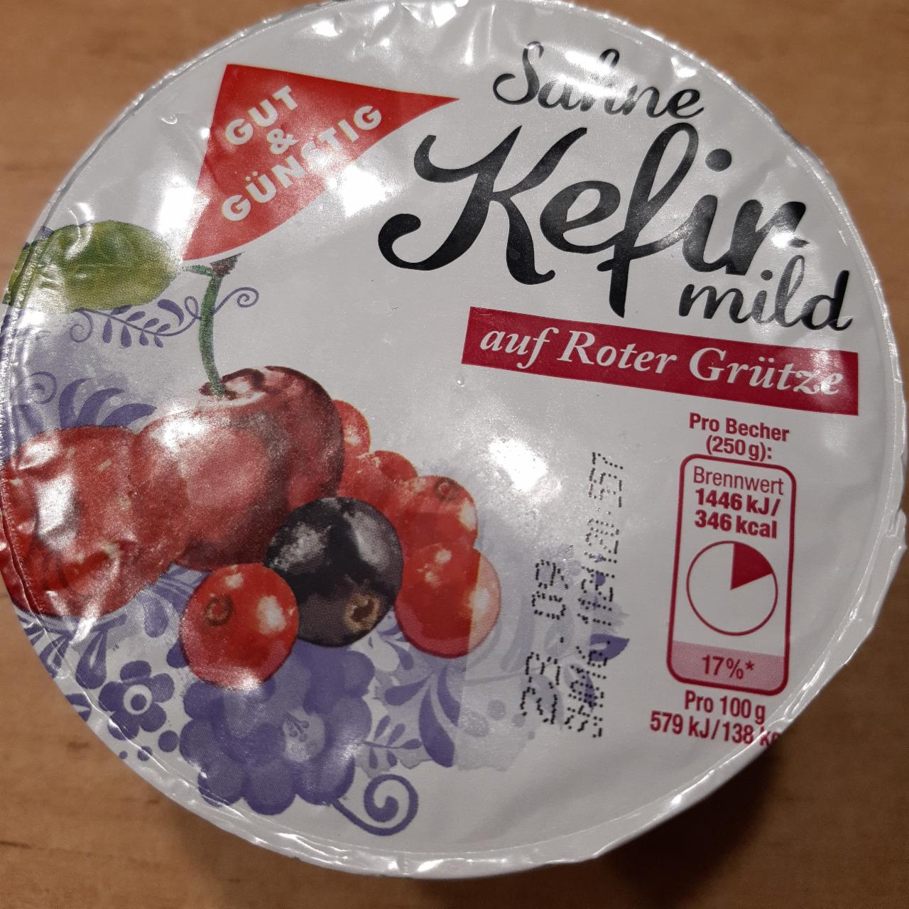 Fotografie - Sahne Kefir mild auf Rote Grütze Gut & Günstig