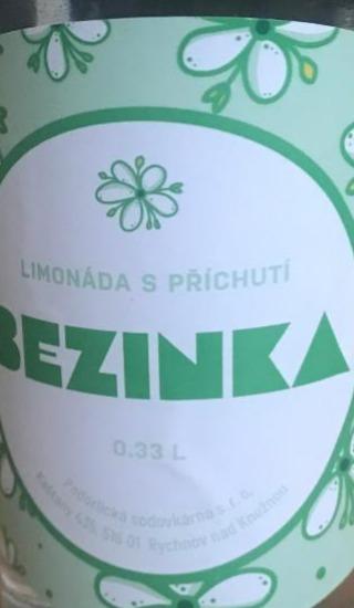 Fotografie - Limonáda s příchutí bezinka Podorlická sodovkárna