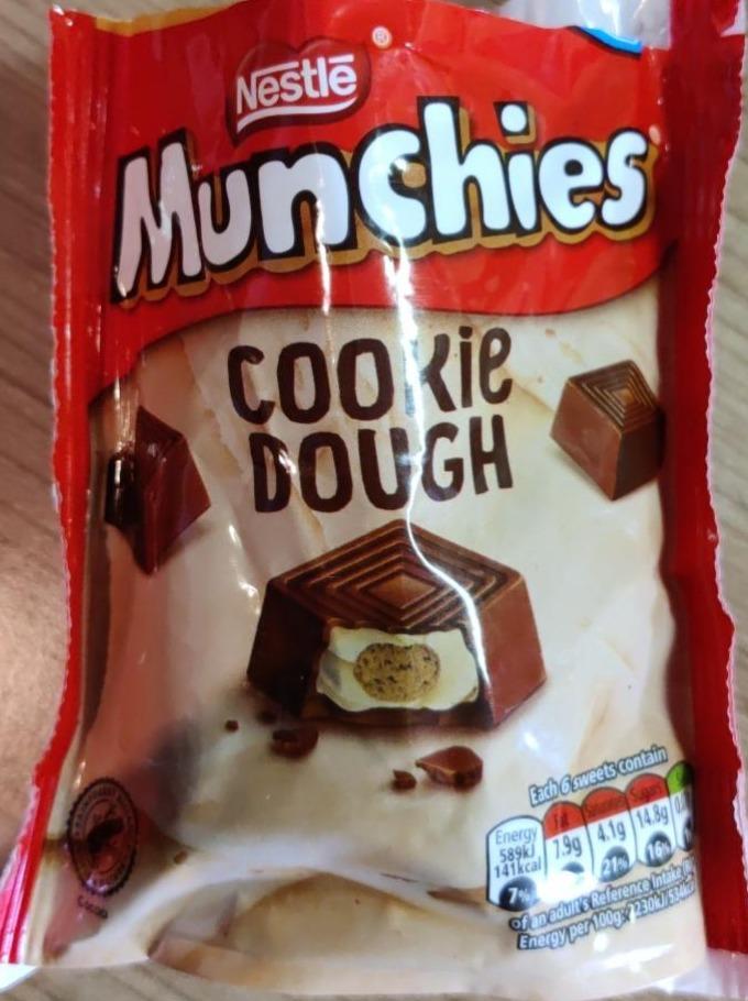 Fotografie - Munchies Cookie Dough Nestlé