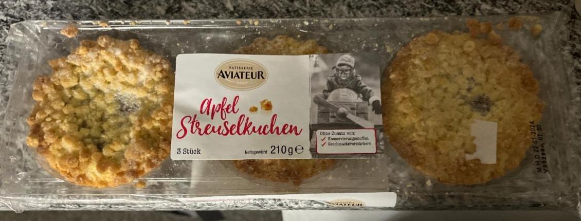 Fotografie - Apfel Streuselkuchen Patisserie Aviateur