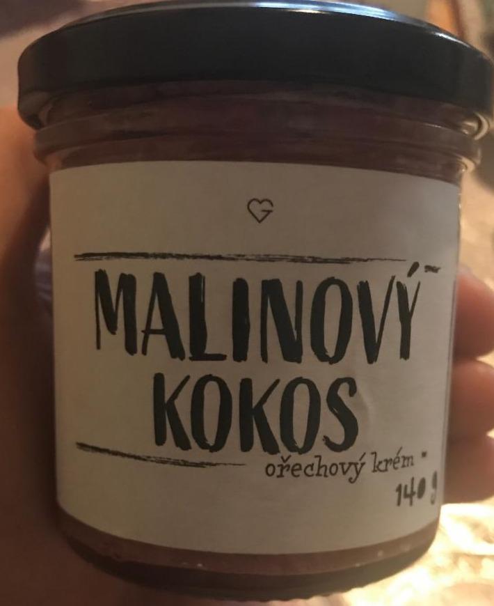 Fotografie - Malinový kokos, ořechový krém Goodie