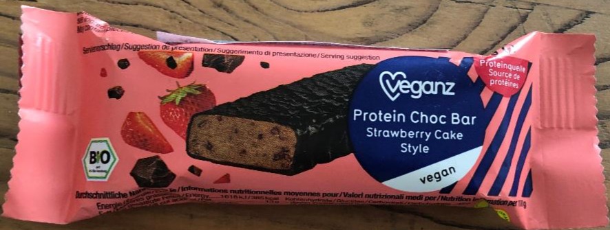 Fotografie - Protein Choc Bar Strawberry Cake Style veganz