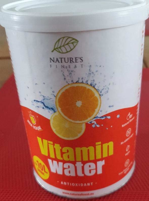 Fotografie - Vitamin Water Antioxidant Nature's finest