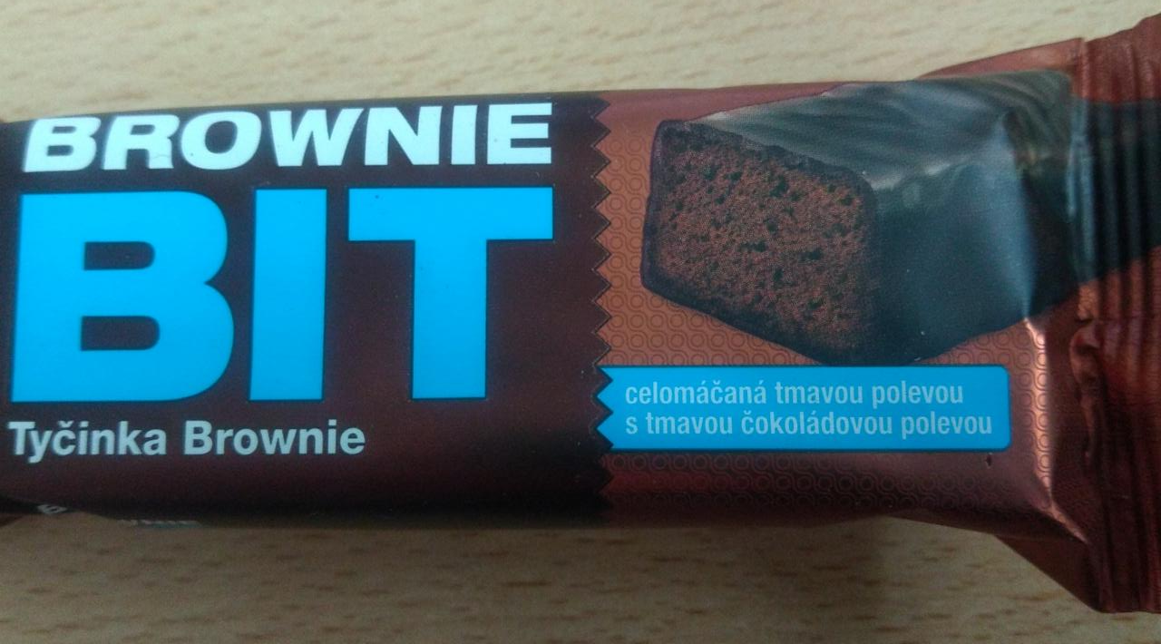 Fotografie - Tyčinka Brownie Bit s tmavou čokoládovou polevou