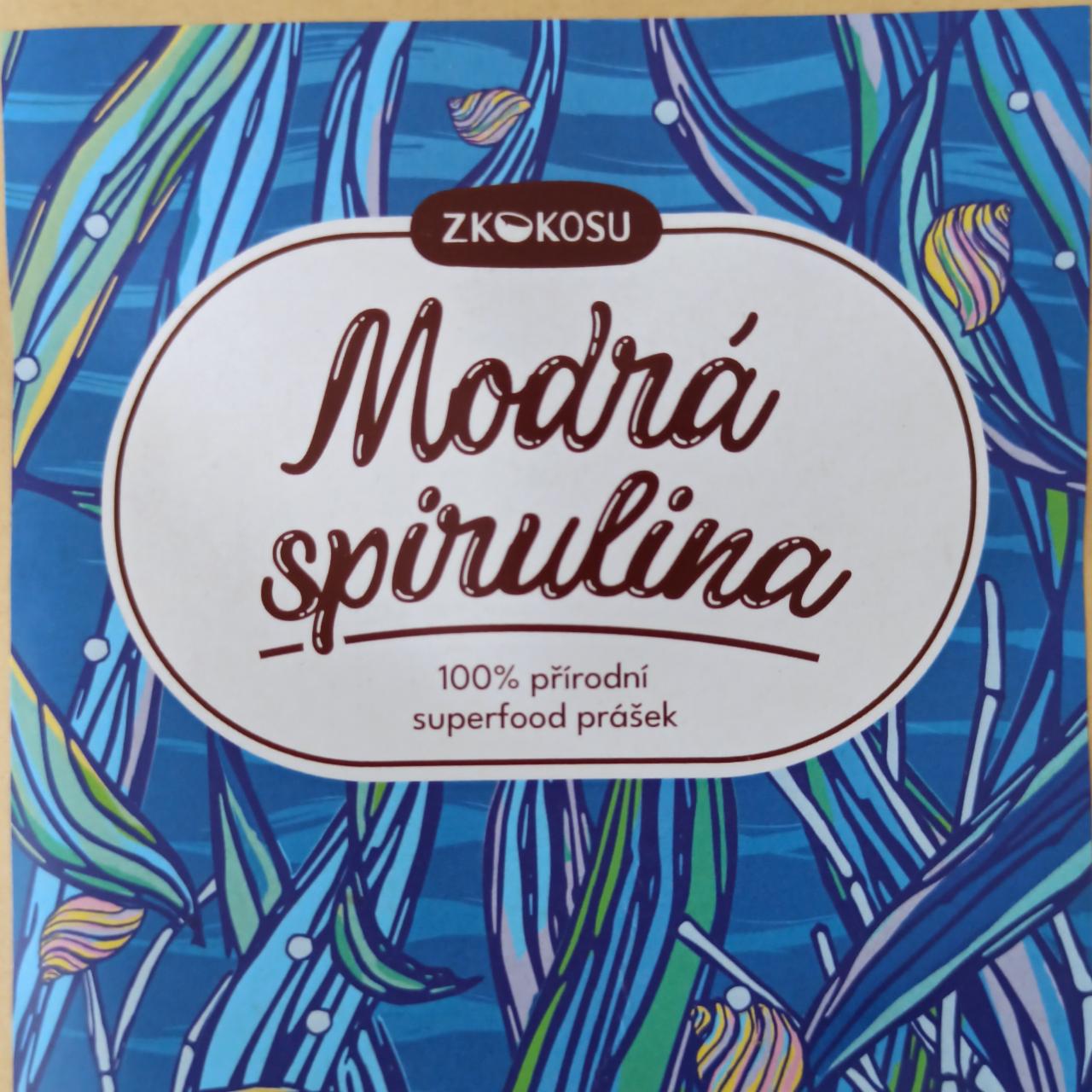 Fotografie - zkokosu modrá spirulina