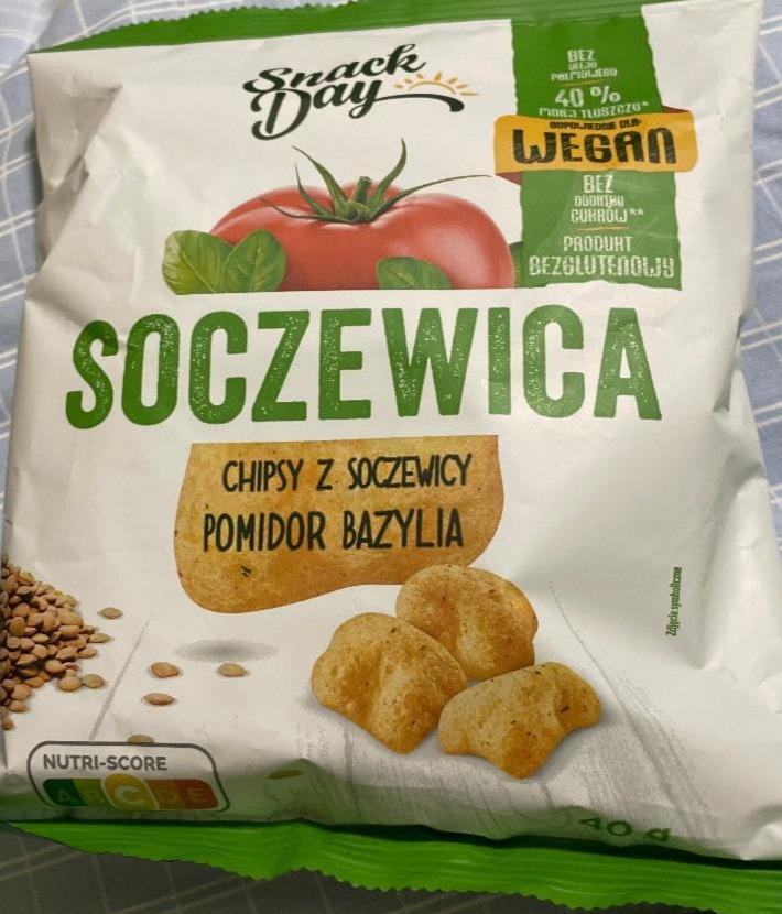 Fotografie - Soczewica chipsy z soczewicy pomidor bazylia Snack Day