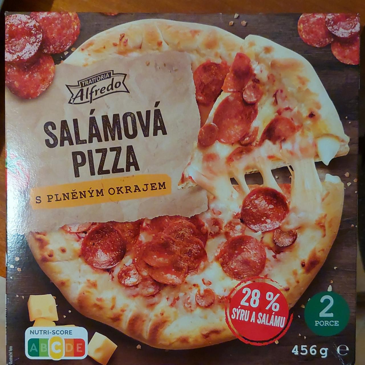 Fotografie - Salámová pizza s plněným okrajem Trattoria Alfredo