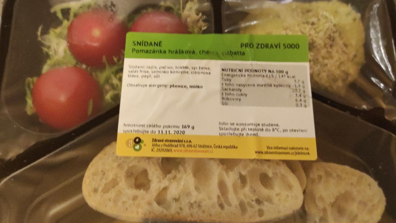 Fotografie - Pomazánka hrášková, cherry, ciabatta Zdravé stravování
