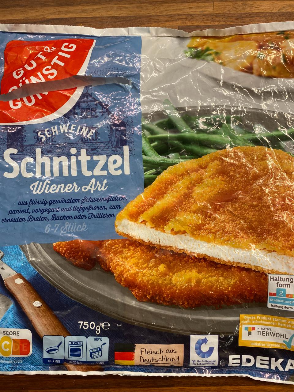 Fotografie - Schweine schnitzel wiener art Gut & Günstig