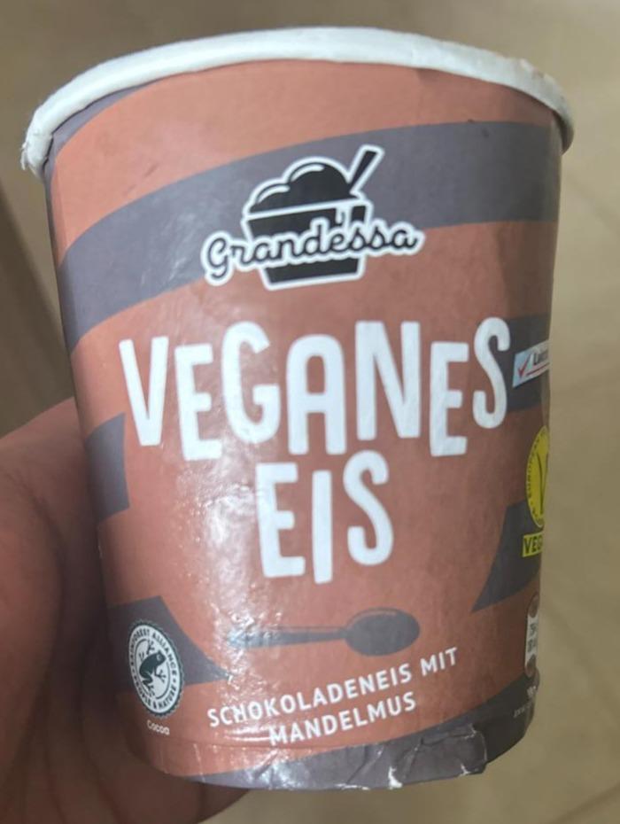 Fotografie - Veganes eis schokoladeneis mit mandelmus Grandessa