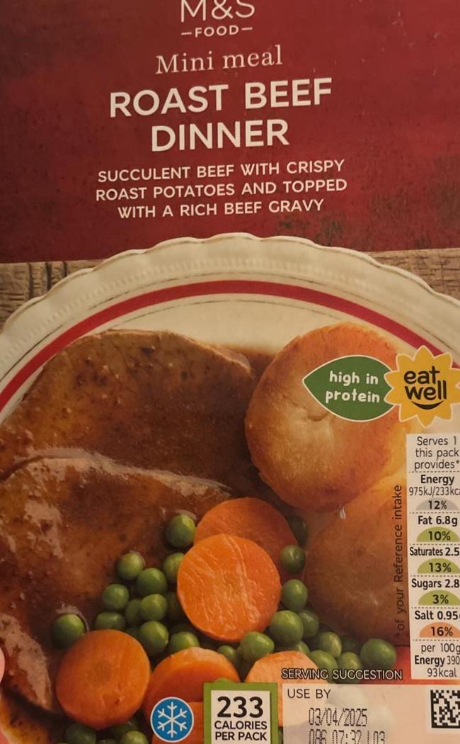 Fotografie - Roast beef dinner M&S Food