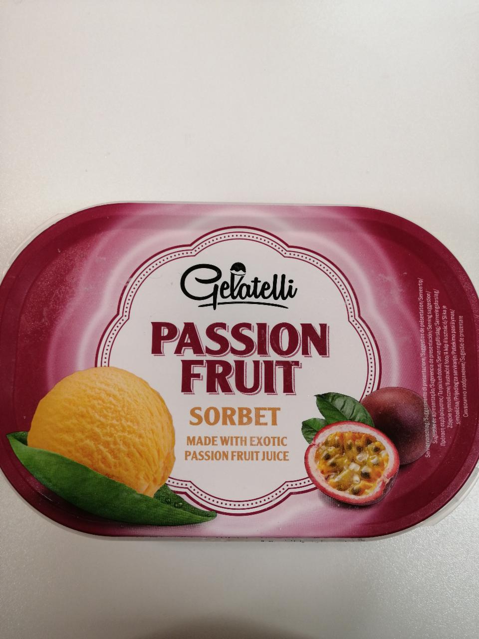 Fotografie - Gelatelli sorbet z černého rybízu