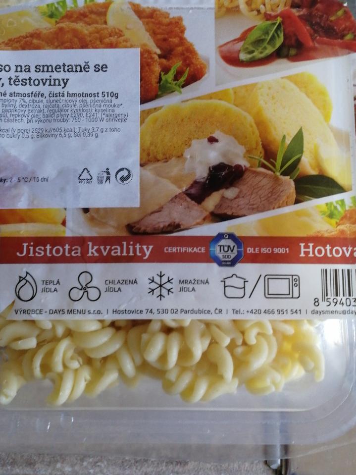 Fotografie - Kuřecí maso na smetaně se žampiony, těstoviny