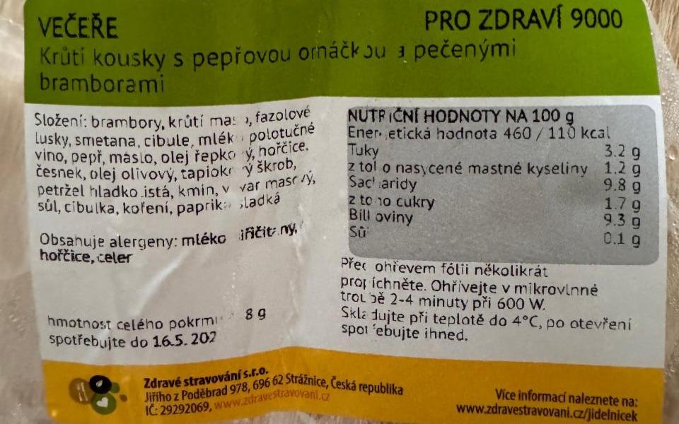 Fotografie - Krůtí kousky s pepřovou omáčkou a pečenými bramborami Zdravé stravování