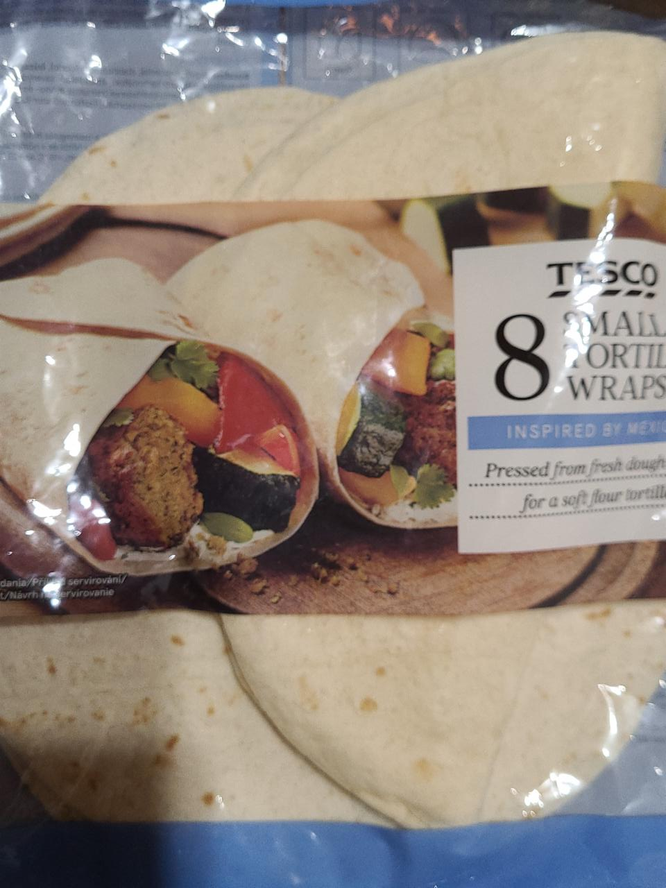 Fotografie - 8 Small Tortilla Wraps Tesco